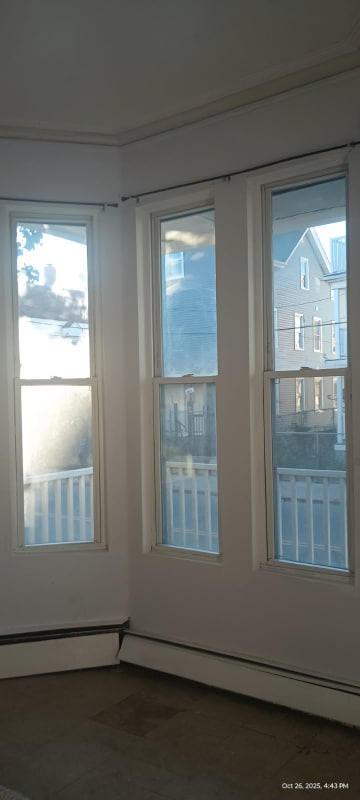 Foto del edificio - 650 Cranston St