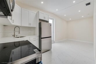 Building Photo - 10421 SW 184th St