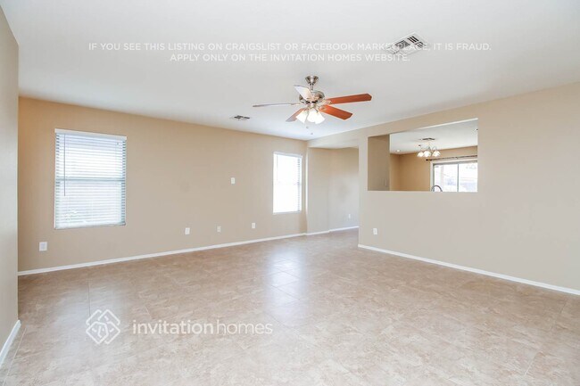 Building Photo - 3021 W Running Deer Trl