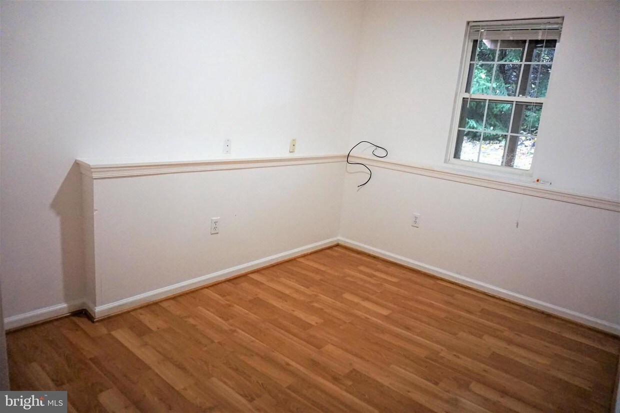 Primary Photo - 18304 Bailiwick Pl