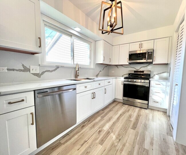 Foto del edificio - 1373 Cimarron Ct