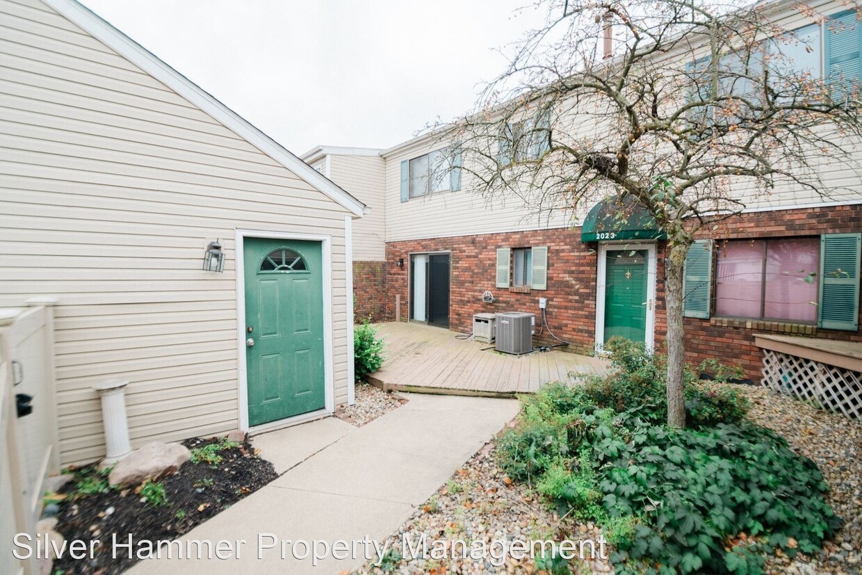 2023 Laura Ln, Chesterton, IN 46304 House Rental in Chesterton, IN