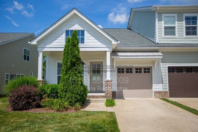 Photo - 1041 Honey Bush Cir House