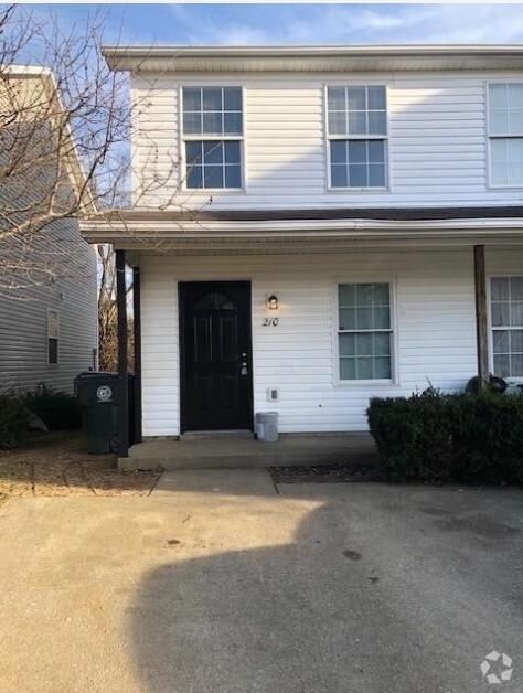 Building Photo - 210 Mousas Way