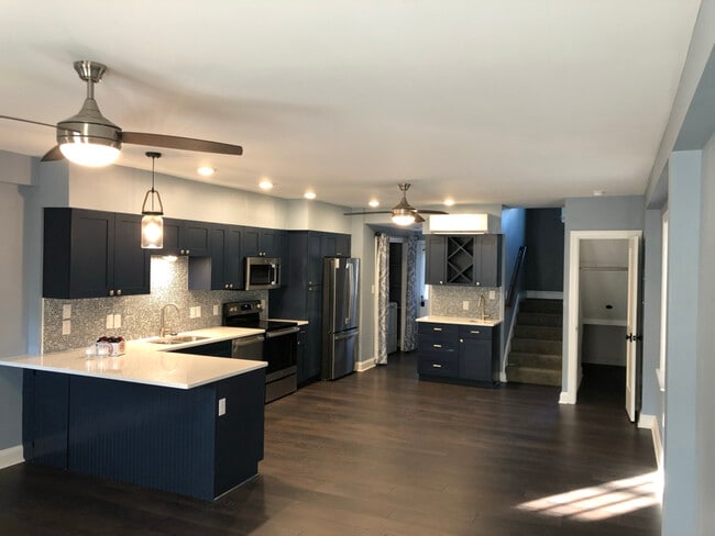 Foto del edificio - 1833 Thomas St