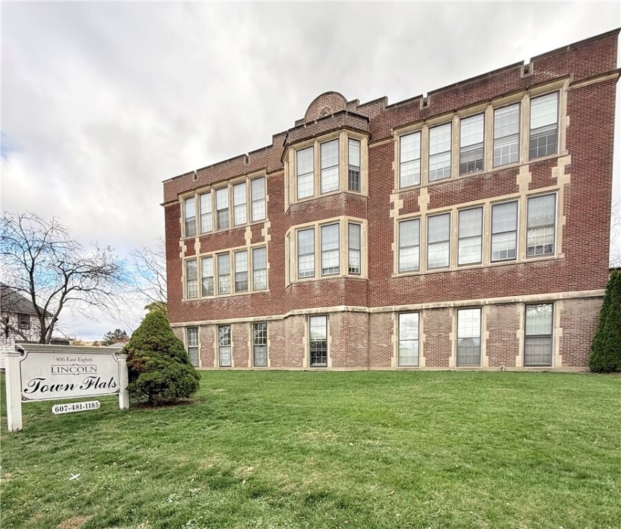 Foto principal - 1-41C E 8th St
