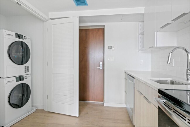 Foto del edificio - 28 Soden St