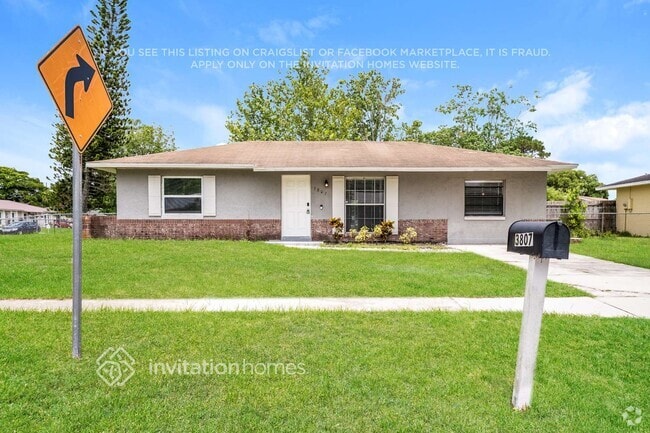 Building Photo - 3807 Spoonbill Ave