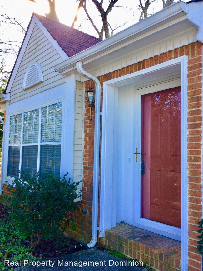 Foto del edificio - 3 br, 2 bath House - 70 Riverchase Drive