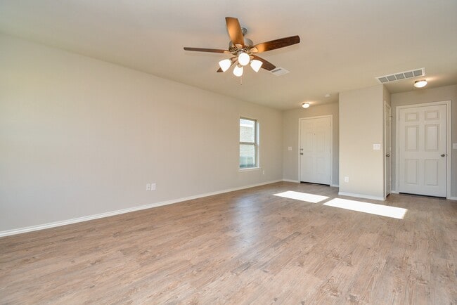 Building Photo - 23410 Briarstone Hbr Trl