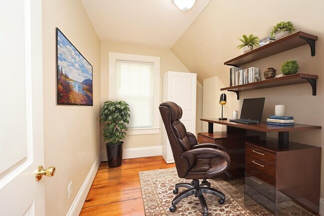 Building Photo - 50 Front St