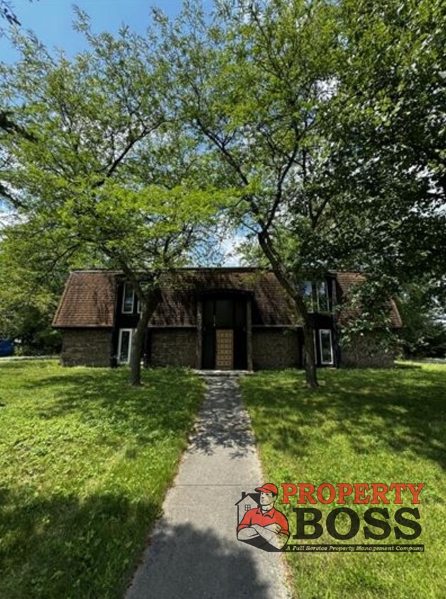 Foto principal - 7322 Noble St