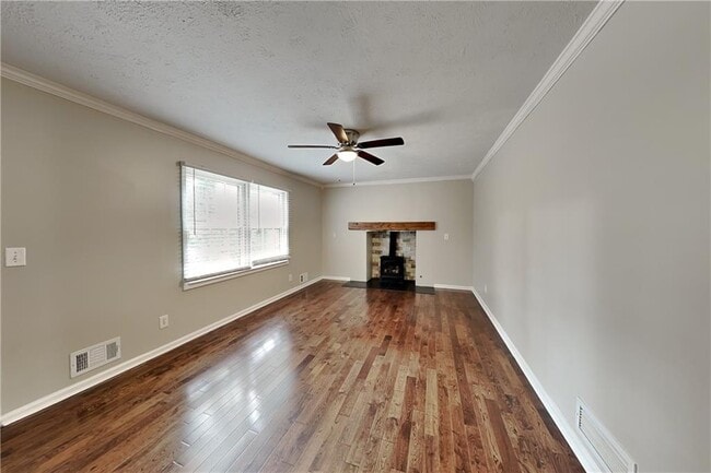 Foto del edificio - 3695 Bozeman Lake Rd