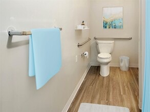 Building Photo - 900 17th St