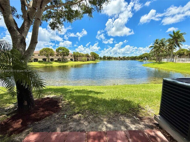 Foto del edificio - 8380 SW 25th Ct