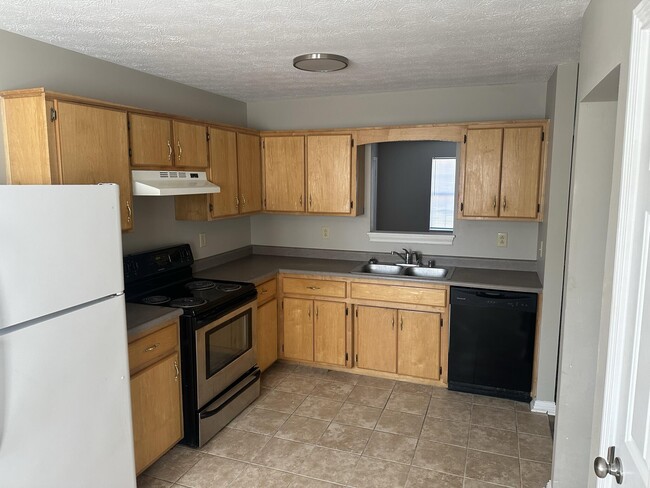 Building Photo - 1241 Berdine Way