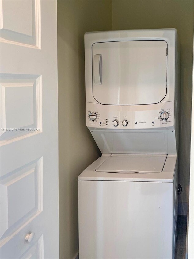 Foto principal - 8301 NW 41st St