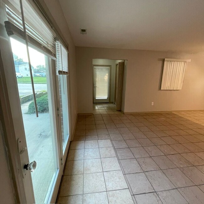 Foto del edificio - 4021 28th Ave