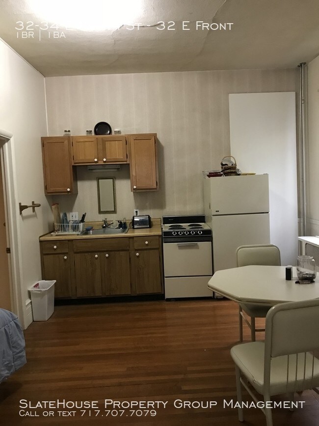 Building Photo - Furnished Apartment