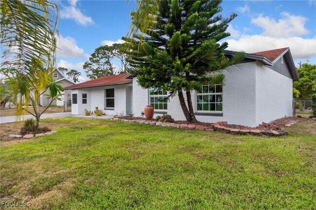 Foto del edificio - 4700 3rd St W