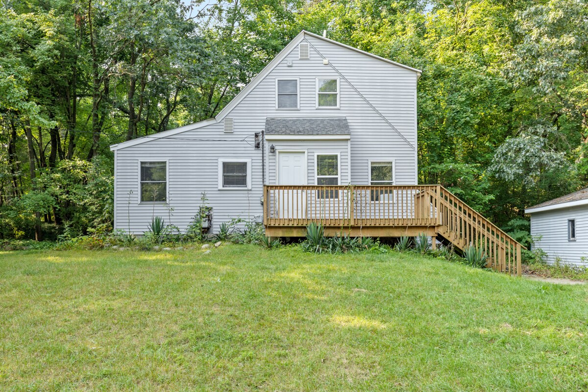 Primary Photo - 2539 E Beltline Ave NE