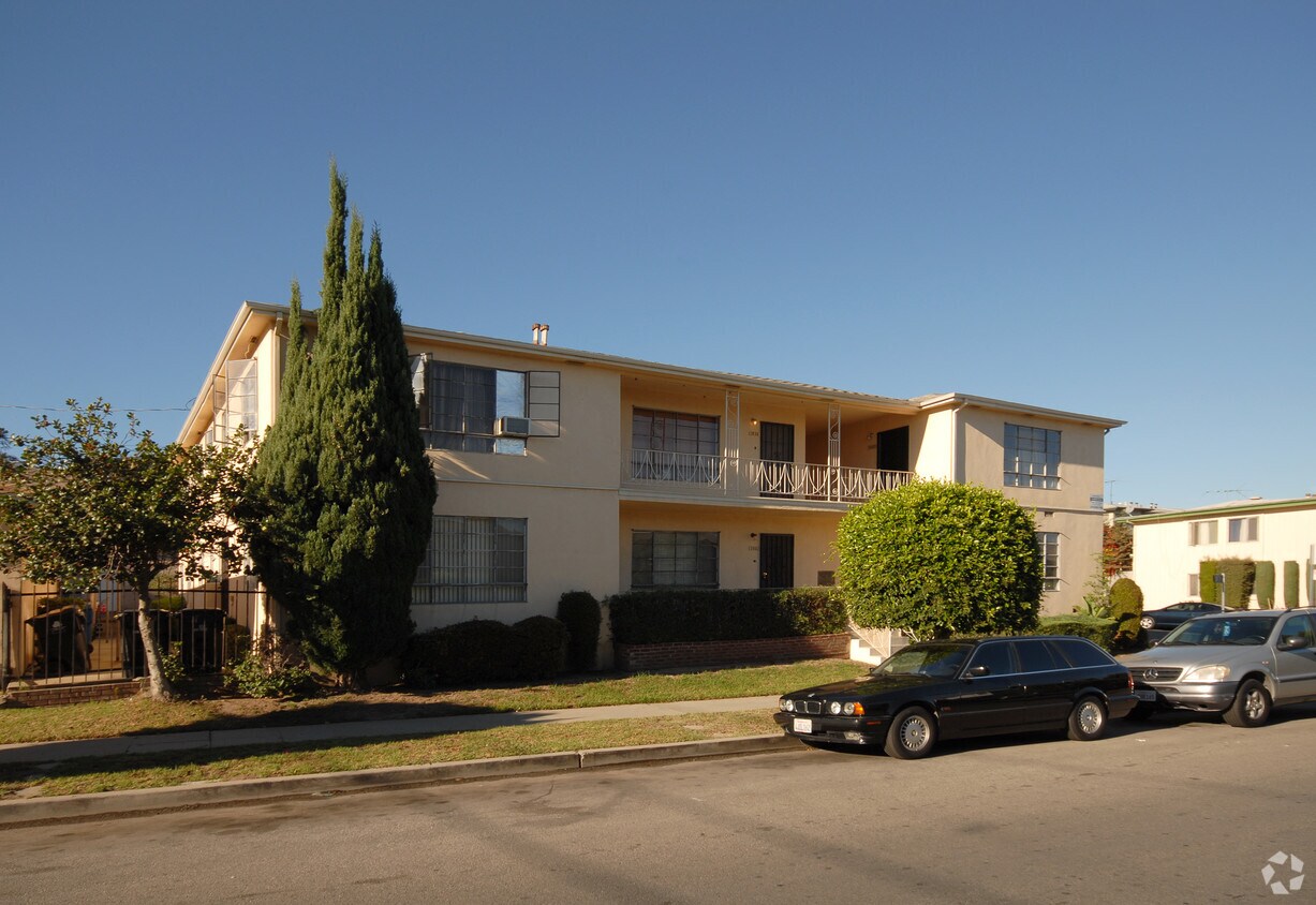 Foto principal - 3800 Lockland Dr