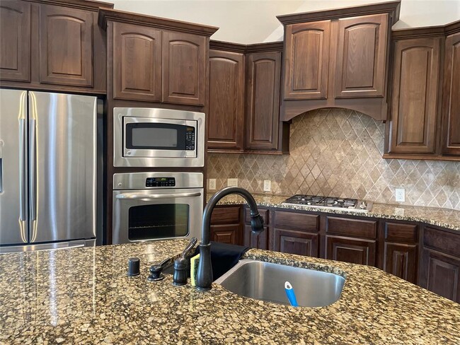 Building Photo - 28735 Primrose Bluff Dr