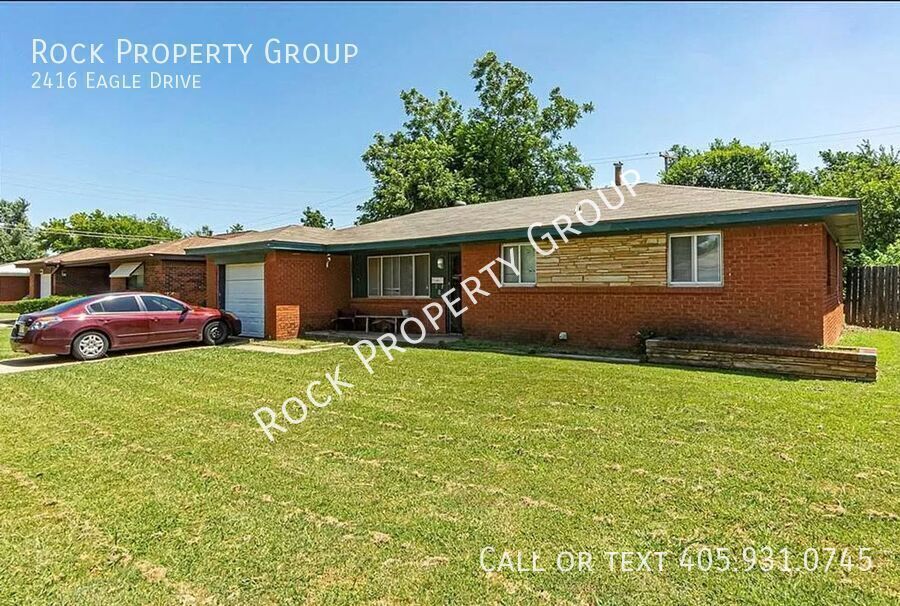 Primary Photo - 3 bedroom, 1 bath, 1 car garage in Epperly...