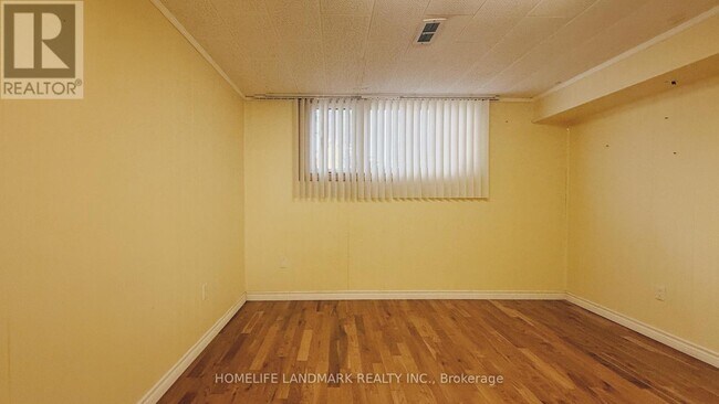 Photo du bâtiment - 10 Silverview Dr