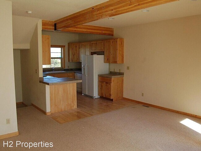 Building Photo - 3 br, 2.5 bath House - 50 GCR 6418 #7