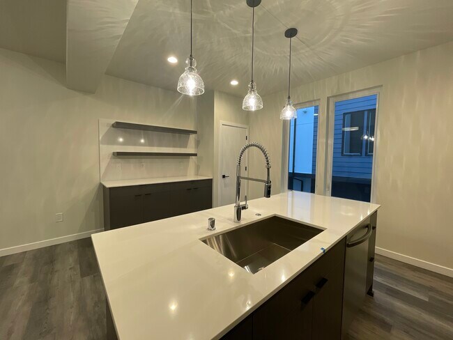 Foto del edificio - 23003 58th Ave W