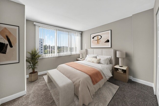 Building Photo - The Phoenix Apartments