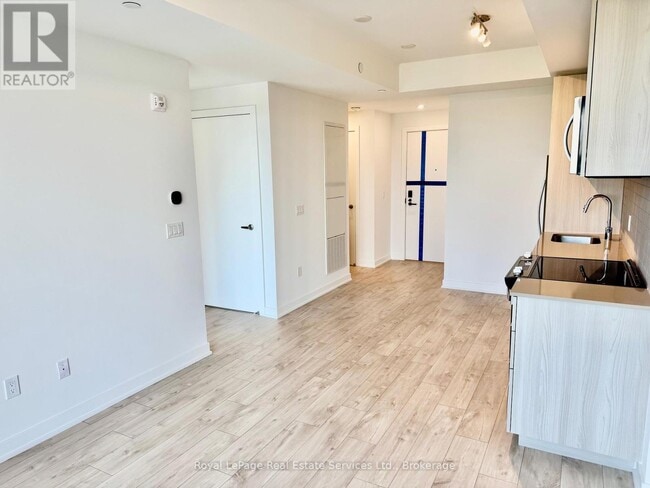 Building Photo - 760 Whitlock Ave