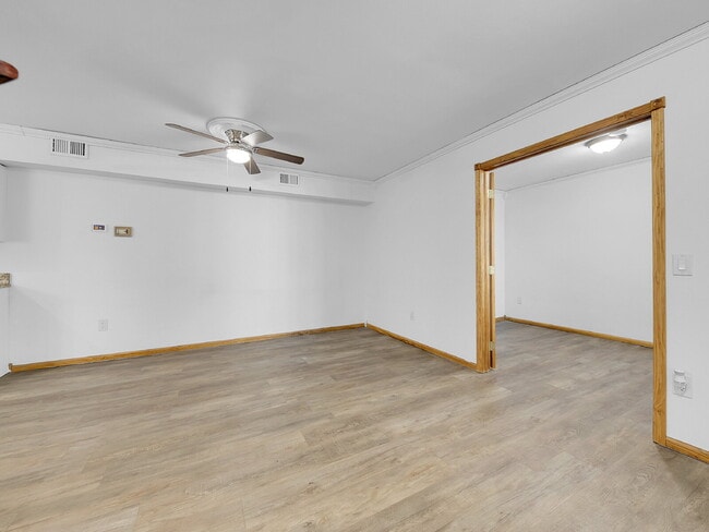 Foto del edificio - $1,440.95 - 2 Bedrooms, 1 Bathroom, Condo in Lakewood with Washer and Dryer!