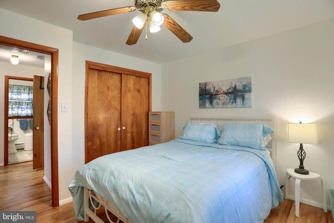 Building Photo - 83 Hillside Cir