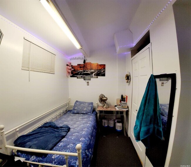 Foto del edificio - 2728 W 15th St