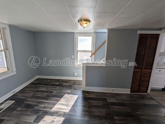 Foto del edificio - Cozy 2-Bedroom Home on a Beautiful Lot in Amherst!