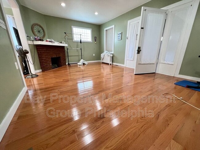 Foto del edificio - 1908 Emerson St