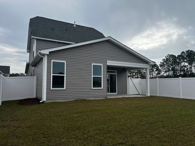 Photo - 1260 Saxon Ct House