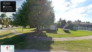 Building Photo - 15250 Jackson Dr
