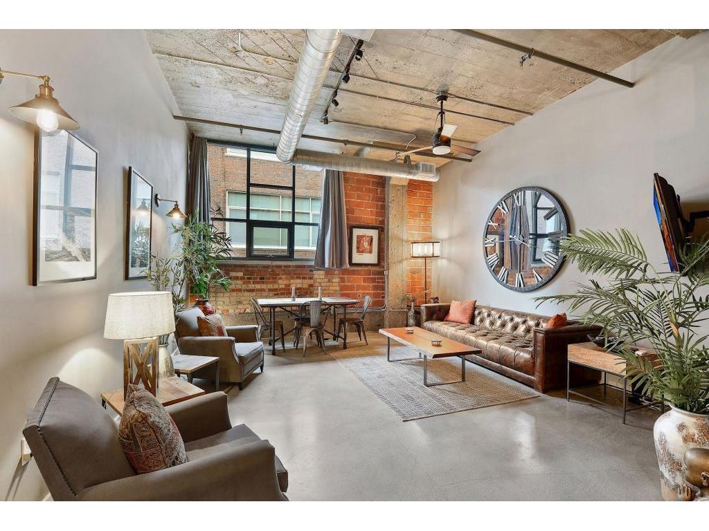 Foto principal - 718 N Washington Ave