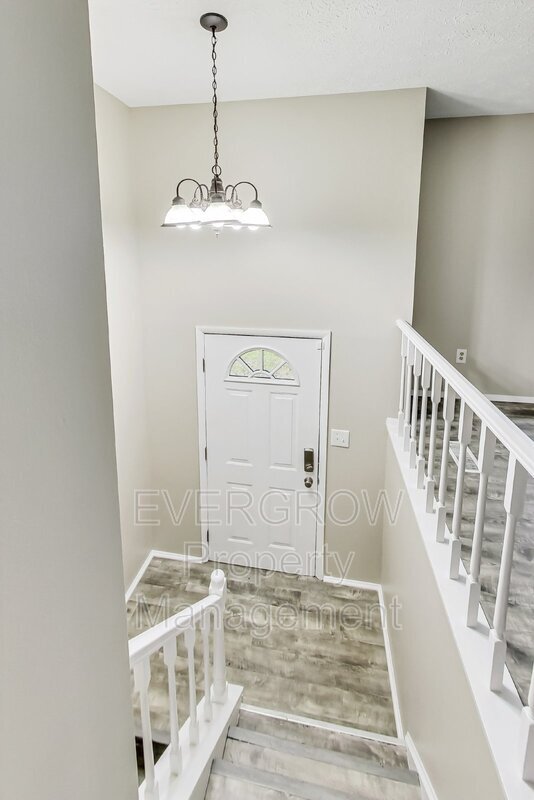 Foto del edificio - 5310 Shelbyville Rd