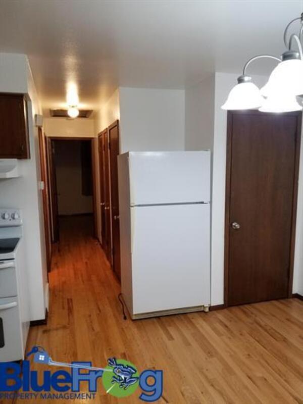 Foto del edificio - 1099-1099 Laurel Ct