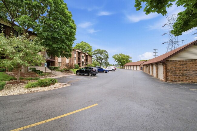 Foto del edificio - 13913 Laramie Ave