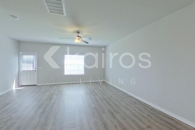 Foto del edificio - 712 St James Pl