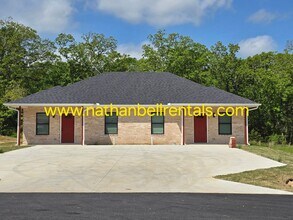 Building Photo - 269 Chisholm Trail