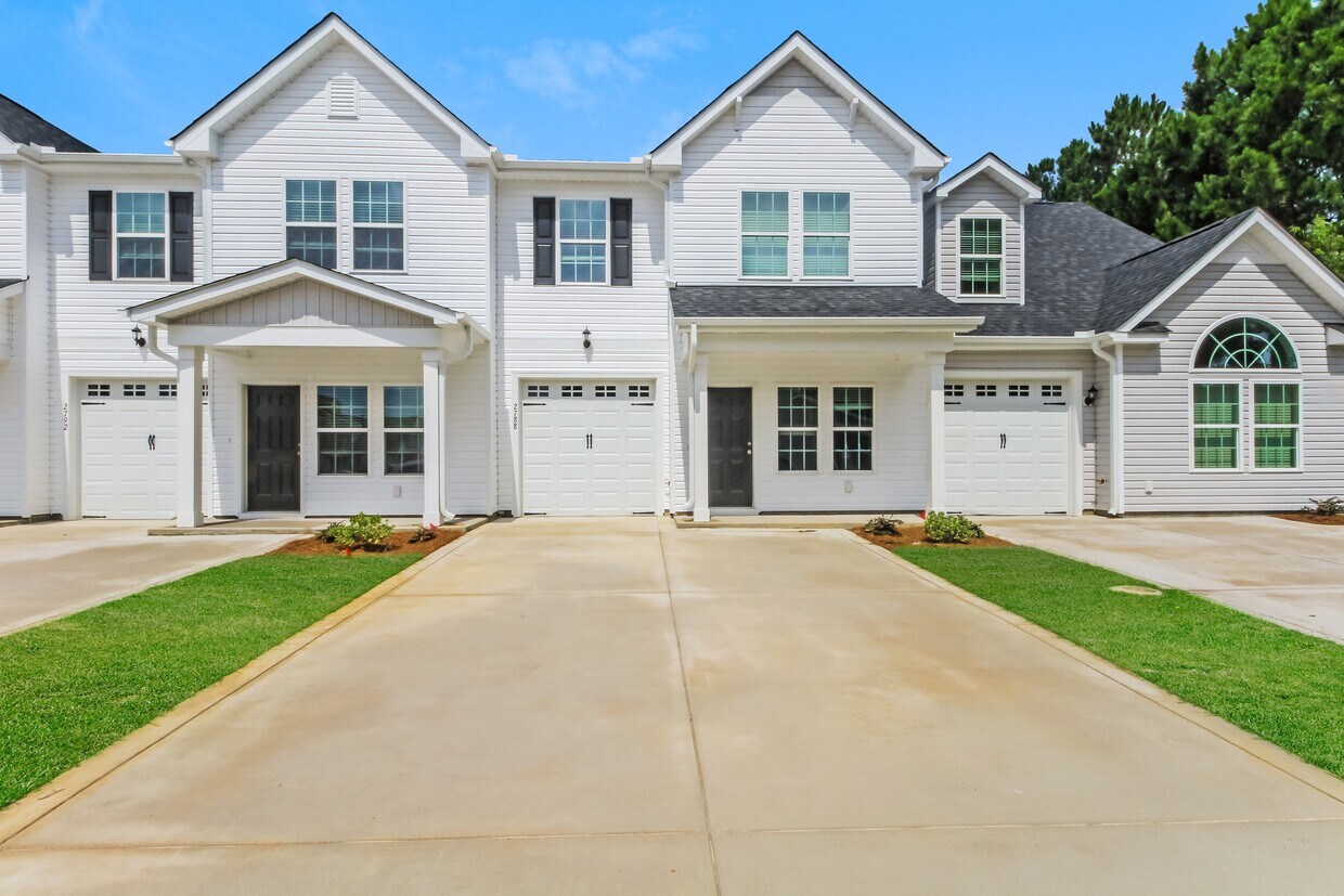 Foto principal - 2788 Summer Townes Wy