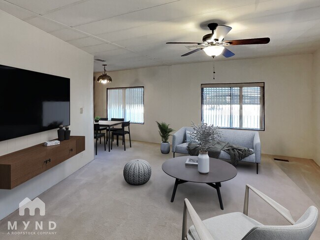 Building Photo - 9449 E Sun Lakes Blvd S