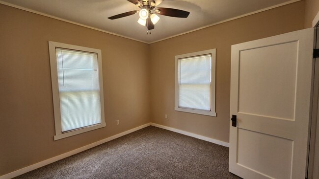 Building Photo - Vattier 1215