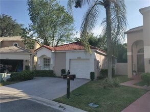 Building Photo - 5845 Eagle Cay Cir